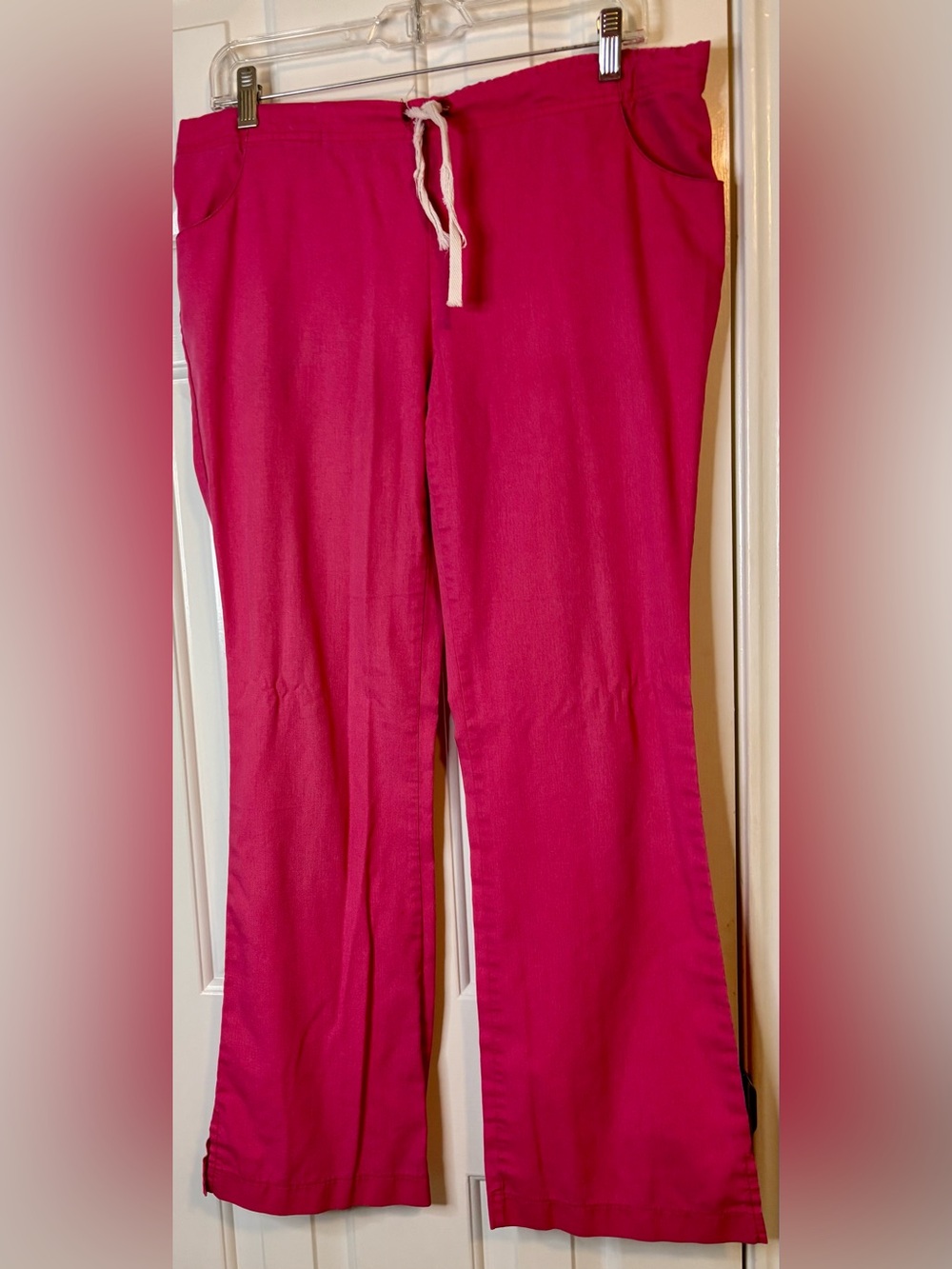 Women’s Wide Leg Drawstring scrub Pants in Hot Pink